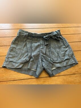 Womens banana republic tie shorts